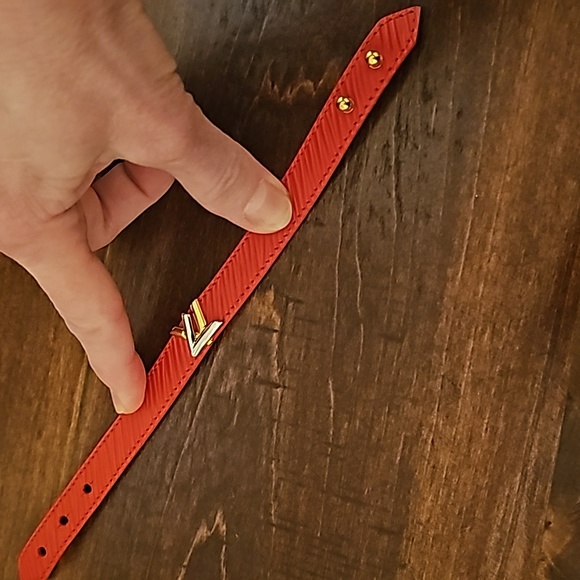 Louis Vuitton Italian Leather Bracelet - Picture 3 of 7